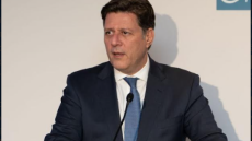 Βαρβιτσιώτης: Καμιά ανοχή σε αυταρχικούς ηγέτες που θέλουν να επαναχαράξουν τα σύνορα