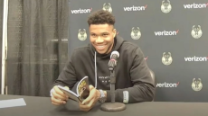 Το ανέκδοτο του Αντετοκούνμπο με το οποίο δεν γέλασε κανείς - Δείτε βίντεο 