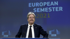 Μεταρρύθμιση του Συμφώνου Σταθερότητας στην Ευρωζώνη θα παρουσιάσει μετά το καλοκαίρι ο Τζεντιλόνι