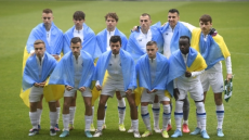 Συγκινητικές στιγμές στον πρώτο αγώνα ουκρανικής ομάδας μετά από την έναρξη του πολέμου - Δείτε βίντεο