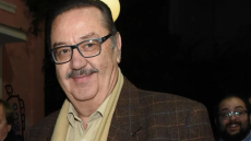  Τάσος Κωστής: «Τον Γιώργο Κιμούλη τον κρέμασαν στα μανταλάκια και του κατέστρεψαν την καριέρα»