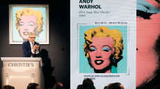 Christie’s: Πωλήθηκε πασίγνωστο πορτρέτο της Μέριλιν Μονρό του Άντι Γουόρχολ στην τιμή-ρεκόρ των 195 εκατ. δολαρίων