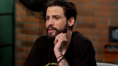 Αναστάσιος Ράμμος: «Αν πάω με άλλη γυναίκα θα πω στη σχέση μου "θες να έρθεις κι εσύ;"»