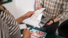 Φοροδιαφυγή - Appodixi: Πώς εντοπίζουμε τις «μαϊμού» αποδείξεις