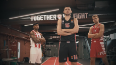 Ολυμπιακός: Αποκάλυψε τις φανέλες της νέας σεζόν - Δείτε βίντεο