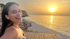 Κλαρίς Άλβες: Απολαμβάνει την ελληνική θάλασσα - Δείτε φωτογραφίες