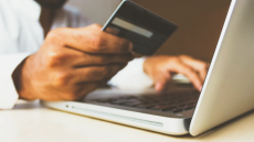Μέσω του Gov.gr Wallet όλες οι συναλλαγές με τράπεζες και εταιρείες τηλεφωνίας