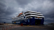 Καιρός - Κακοκαιρία Gaia: Προβλήματα στα ακτοπλοϊκά δρομολόγια σε Πειραιά, Ραφήνα και Λαύριο