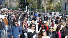 Ολοκληρώθηκε η πορεία διαμαρτυρίας καλλιτεχνικών σωματείων - Άνοιξε το κέντρο