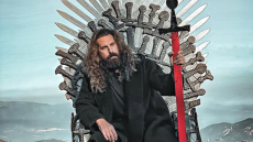 Νάσος Παπαργυρόπουλος: Φωτογραφήθηκε στον «Σιδερένιο Θρόνο»