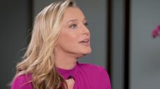 Κάτια Ζυγούλη για τη φωτιά κοντά στο σπίτι της: «Ήμασταν τόσο ανήμποροι, απλά καθόμασταν παγωμένοι»