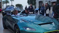 Στέφανος Τσιτσιπάς: Η απίστευτη Aston Martin με την οποία κυκλοφορεί στο Μόντε Κάρλο 