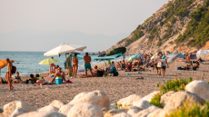 ΔΥΠΑ: 26.874 πήγαν διακοπές το πρώτο 15ήμερο του Ιουνίου με voucher κοινωνικού τουρισμού, πρώτη σε προτίμηση η Εύβοια
