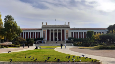 Καιρός: Ξεκινά το καλοκαίρι με υποφερτή ζέστη - Δείτε χάρτες