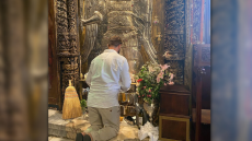 Ηλίας Βρεττός: Πήγε για προσκύνημα ανήμερα της ονομαστικής του εορτής - Δείτε φωτογραφίες