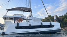 Ιστιοφόρο έπεσε σε βράχια στη Σκιάθο – Συνελήφθη ο 79χρονος καπετάνιος