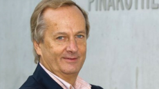 Γιώργος Οικονόμου: Γιατί παραγγέλνει νεότευκτα πλοία που θα καίνε συμβατικά καύσιμα – πετρέλαιο