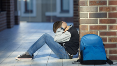 Πανελλήνια Ημέρα κατά της σχολικής βίας -  «3.500 ψυχολόγοι δίπλα στα παιδιά», λέει η Ζέττα Μακρή