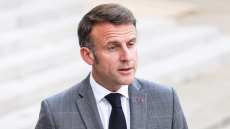 Η Ουκρανία θα αποφασίσει εάν θέλει ανάπτυξη ειρηνευτικών δυνάμεων στο έδαφός της, δηλώνει ο Μακρόν