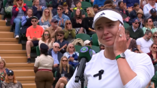 Η Σβιτολίνα προκρίθηκε στους 8 του Wimbledon και ξέσπασε σε λυγμούς για την πυραυλική επίθεση στο Κίεβο - Βίντεο 