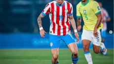 Τρόμος για διεθνή Παραγουανό ποδοσφαιριστή ο οποίος λιποθύμησε εν πτήσει