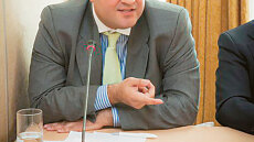 Φιλίστωρ Δεστεμπασίδης: Έταζε δάνεια με ευνοϊκούς όρους και μου έφαγε... 150.000 ευρώ, λέει θύμα