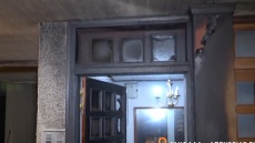 Έκρηξη από γκαζάκια σε είσοδο πολυκατοικίας στη Γλυφάδα