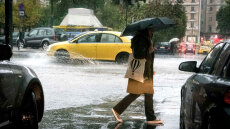 Καιρός: Βροχές και καταιγίδες στα βορειοδυτικά από αύριο - Έρχονται θυελλώδεις βοριάδες 