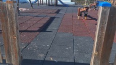 Επικίνδυνη παιδική χαρά στην Νεράντζα Κορινθίας 