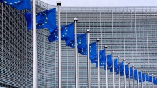 Η Κομισιόν ετοιμάζει γραμμή άμυνας για την πιθανότητα ενεργειακού σοκ από τη Μέση Ανατολή
