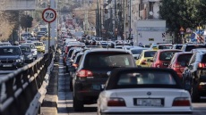 Κυκλοφοριακό κομφούζιο στο Γαλάτσι - Φραγμένες οι Βεΐκου και Γαλατσίου λόγω ακινητοποιημένου λεωφορείου, δείτε live χάρτη