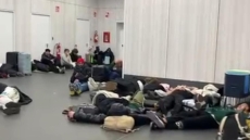 Χιλιάδες επιβάτες έμειναν εγκλωβισμένοι στο αεροδρόμιο του Μπέργκαμο - Τεχνικά προβλήματα ακύρωσαν δεκάδες πτήσεις