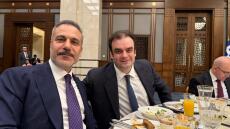 Τα χαμόγελα Πιερρακάκη – Φιντάν μετά το «μπράβο» του Ερντογάν στο δείπνο της Άγκυρας
