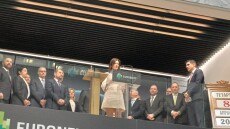 CrediaBank: Πρεμιέρα στο Χρηματιστήριο για τις νέες μετοχές – Ψήφος εμπιστοσύνης από ξένα κεφάλαια