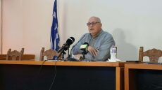 Μετά τις δηλώσεις για ευθανασία στα αδέσποτα ο Μπέος τα 'βαλε με τους παρουσιαστές: Γελοία υποκείμενα και νούμερα