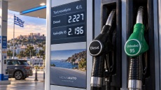 Επίσημο: Για πρώτη φορά το diesel ακριβότερο από τη βενζίνη - Πόσο κοστίζουν πλέον τα 100 χλμ.