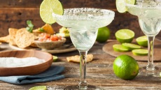 Παγκόσμια Ημέρα Margarita: Φτιάχνουμε τo τέλειο σπιτικό κοκτέιλ