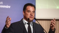 Γεωργιάδης: Δεν θα επιστραφούν πρόστιμα στους ανεμβολίαστους 