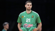 Ιωάννης Παπαπέτρου: Θα ταξιδέψει στο Βελιγράδι με τον Παναθηναϊκό 