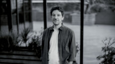 Simone Mongelli: H μελωδία του σώματος