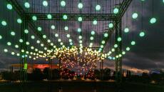 Πάρκο Σταύρος Νιάρχος: Χριστούγεννα με φωτιστικές εγκαταστάσεις, αγορά και ταινίες