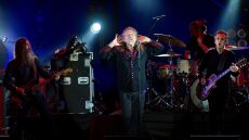 Led Zeppelin: Kυκλοφόρησε το επίσημο τρέιλερ του ντοκιμαντέρ για το θρυλικό συγκρότημα