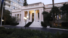 Κυβερνητικές πηγές για τη συνάντηση του Λονδίνου: Μεμονωμένη πρωτοβουλία της Βρετανίας, στο Ευρωπαϊκό Συμβούλιο οι αποφάσεις 