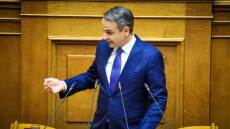 Μητσοτάκης: Ολες οι χρεώσεις για τραπεζικές πληρωμές μηδενίζονται- Τα μέτρα που εξήγγειλε