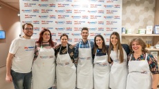 Η εταιρεία που ετοίμασε 300 «Γεύματα Προσφοράς» για να θρέψει χαμόγελα