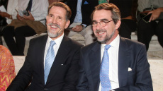 Υπεγράφη η απόφαση για την ελληνική ιθαγένεια της τέως βασιλικής οικογένειας - Τα επόμενα βήματά τους