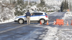 Με αντιολισθητικές αλυσίδες η κίνηση των οχημάτων από και προς τα χιονοδρομικά Ημαθίας και Ελατοχωρίου
