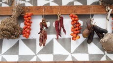 Λέσβος, Χίος, Λήμνος σε 20 αρώματα και γεύσεις: Από σουσάμι και γλυκάνισο, μέχρι ξίδι τριαντάφυλλο και γλυκό μανταρίνι