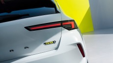 Σπορ ταυτότητα για τα ηλεκτρικά Opel GSe