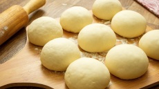 Μπορούμε να βάλουμε τη ζύμη που περίσσεψε στην κατάψυξη;